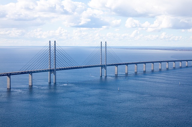 Öresund Brücke von Malmö nach Kopenhagen