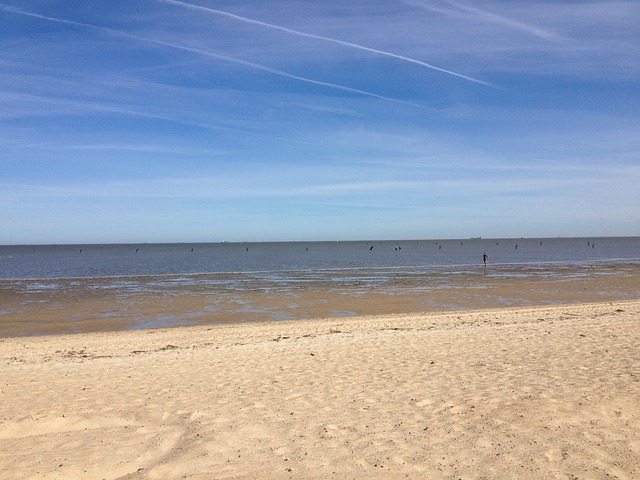 Der lange Sandstrand von Cuxhaven Duhnen